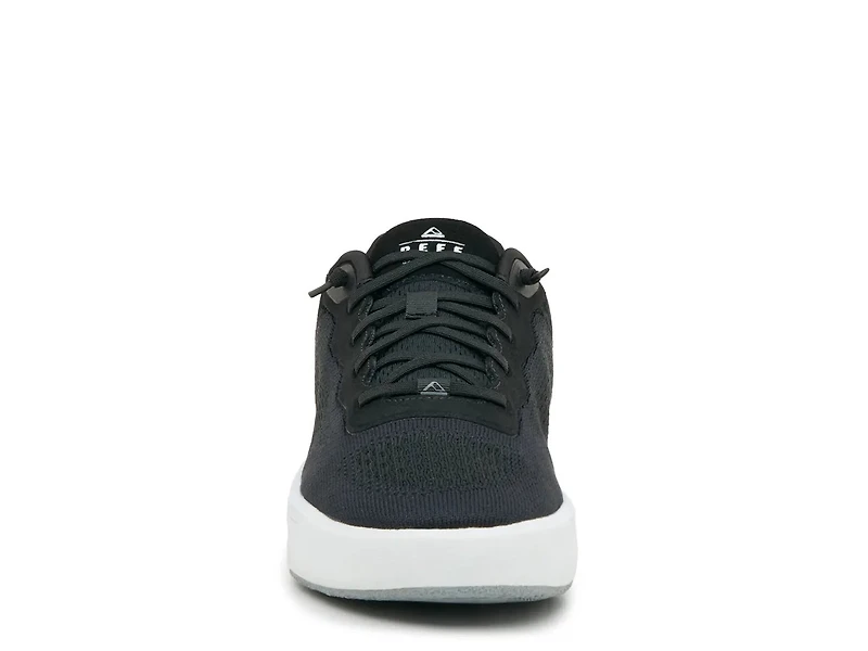 Shoreline Del Mar Sneaker