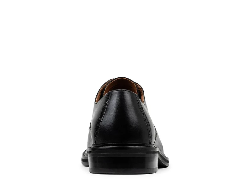 Tyrone Oxford