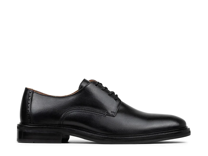 Tyrone Oxford
