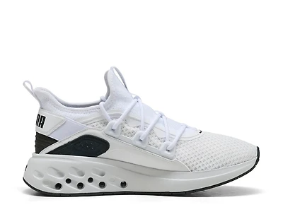 Softride Frequence Street Sneaker