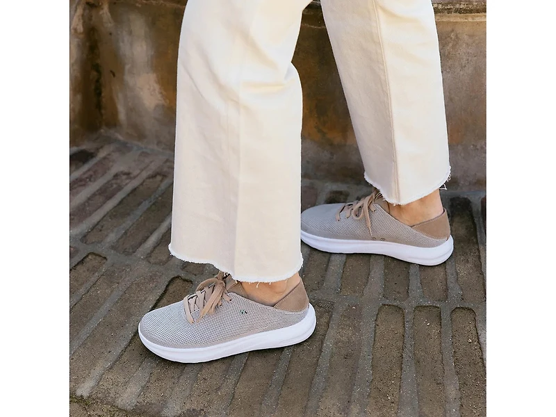 Winona Sneaker