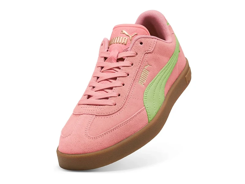 Club II Era Sneaker