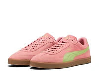 Club II Era Sneaker