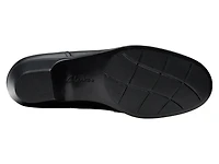 Emily Edyth Pump