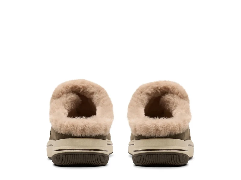 Breeze Myth Slip-On