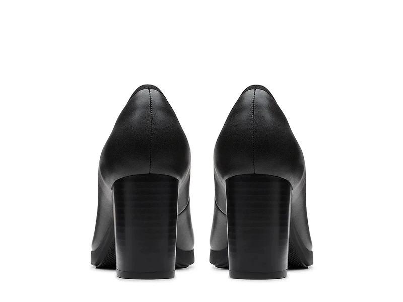 Bayla Carly Pump
