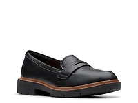 Westlynn Glow Loafer