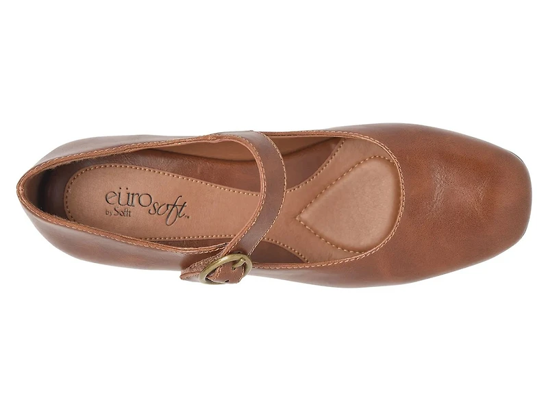 Paulette Mary Jane Pump