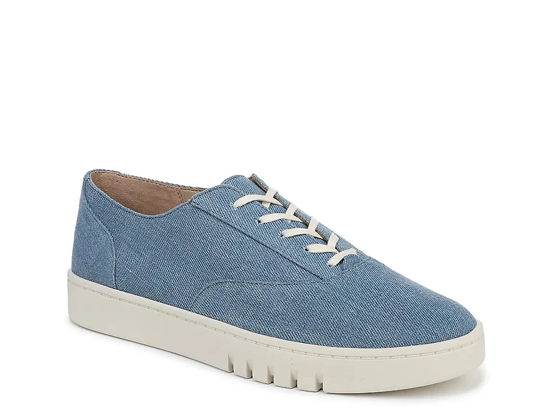 Callie Sneaker