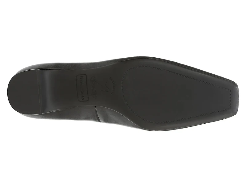 Laylani Pump