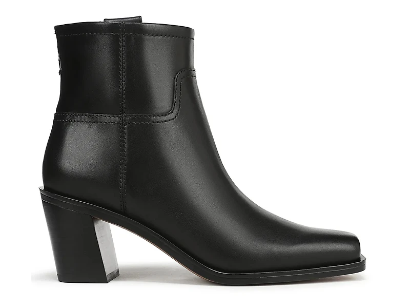 Ivanna Bootie