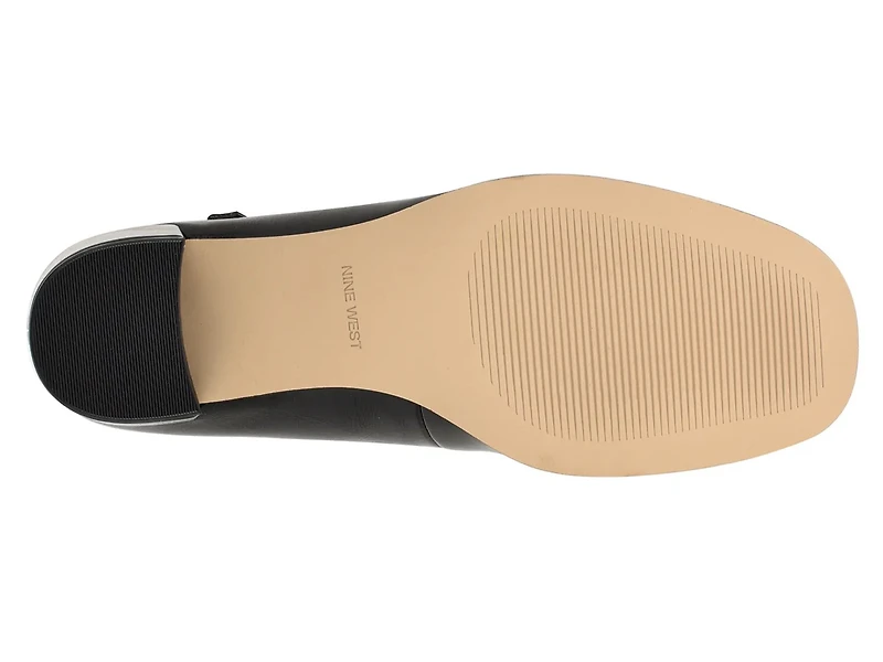 Mary Jane Pump