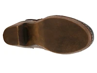 Bridgitte Pump
