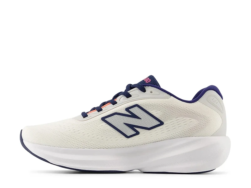 Fresh Foam 680 v9 Running Shoe - Women's