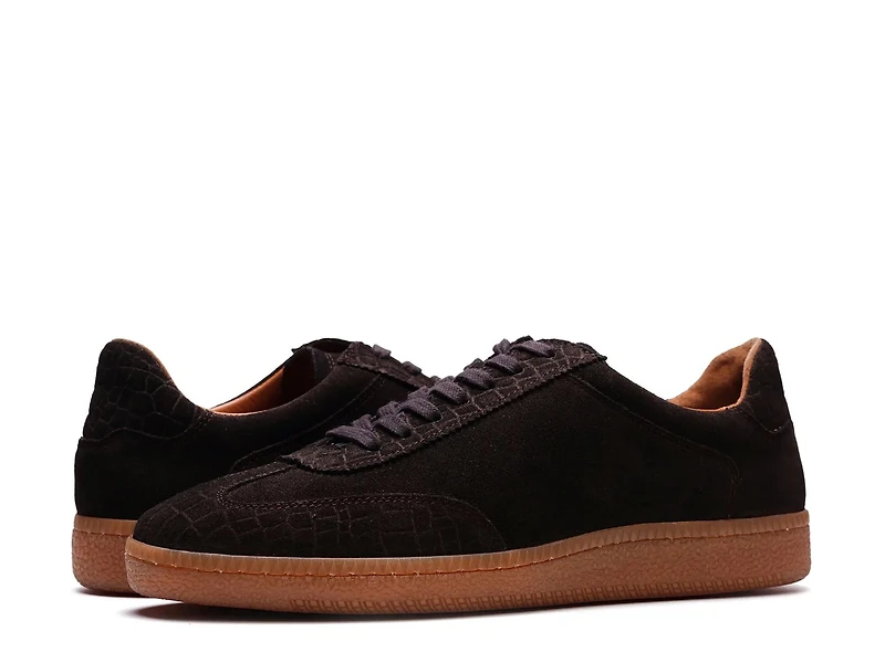 Crosby Sneaker