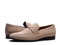 Groove Loafer