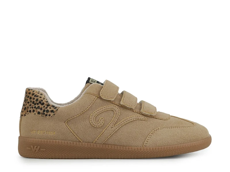 Pace Sneaker