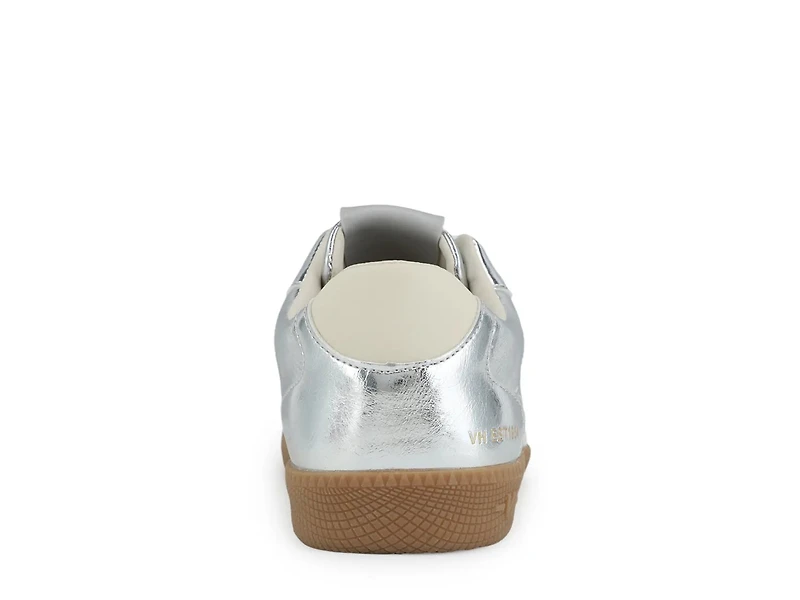 Whiz Sneaker