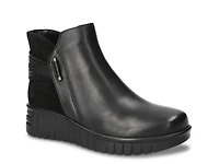 Sueann Bootie