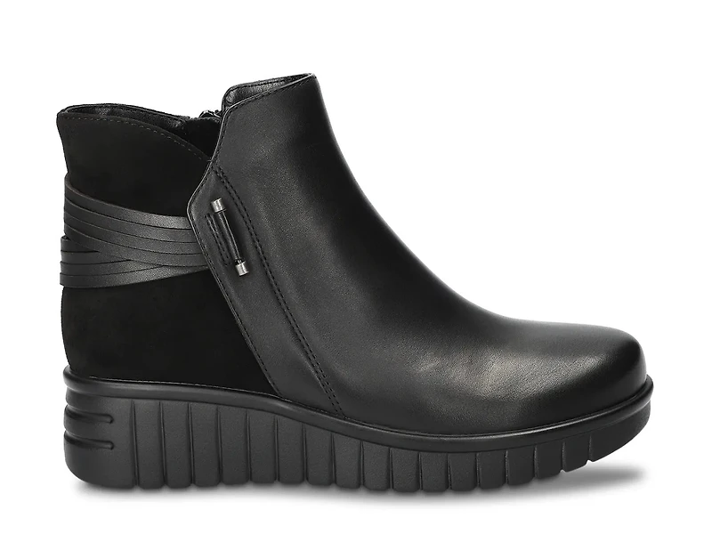 Sueann Bootie