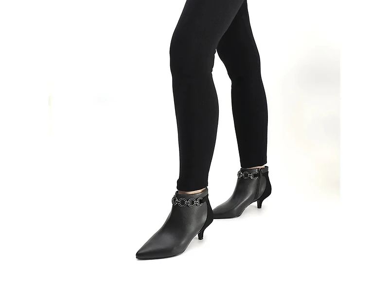 Jinx Bootie