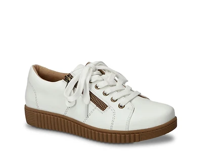 Novie Sneaker
