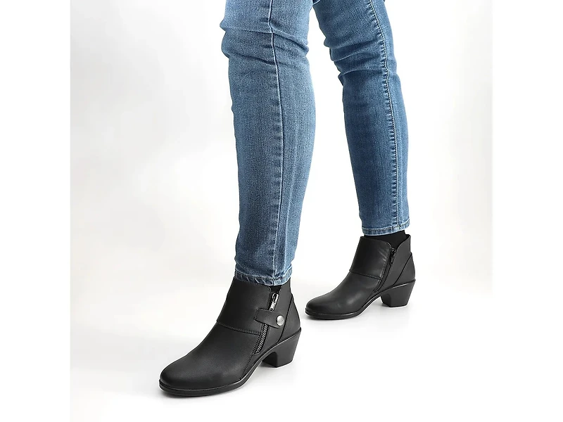 Fritzi Bootie