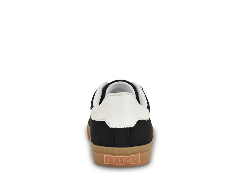 Lazsie Sneaker