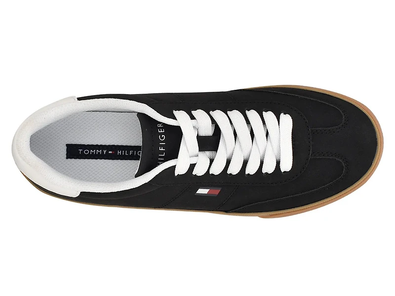 Lazsie Sneaker