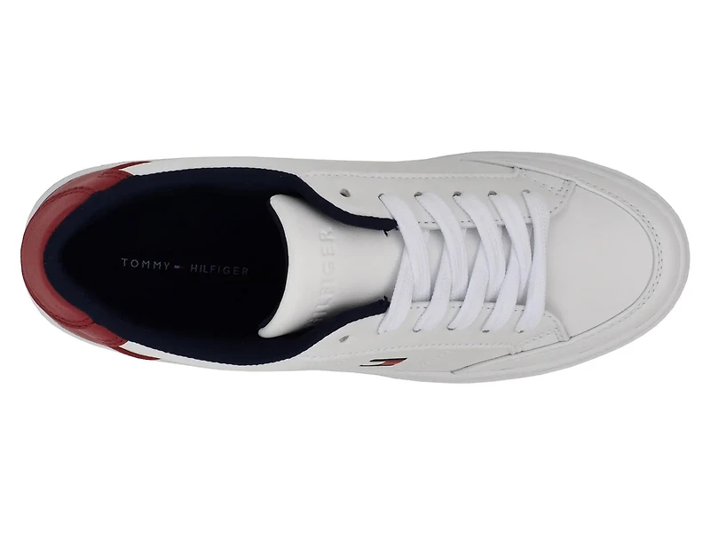 Lylle Sneaker