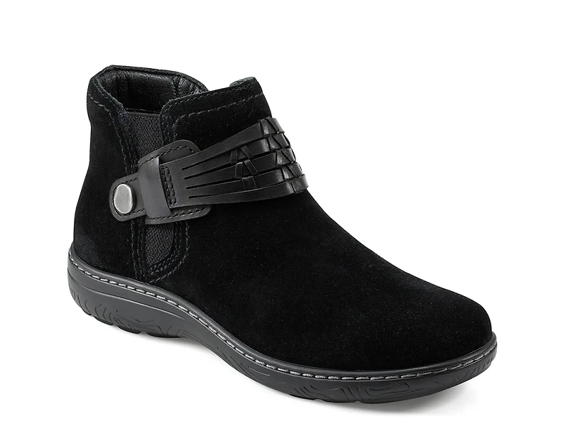 Synal Bootie