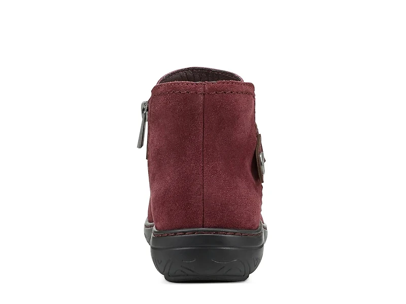 Synal Bootie