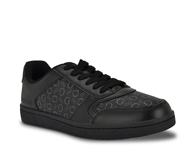 Leaton Sneaker