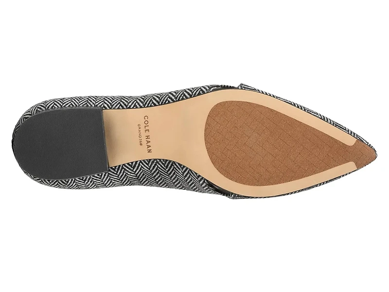 Vanya Flat