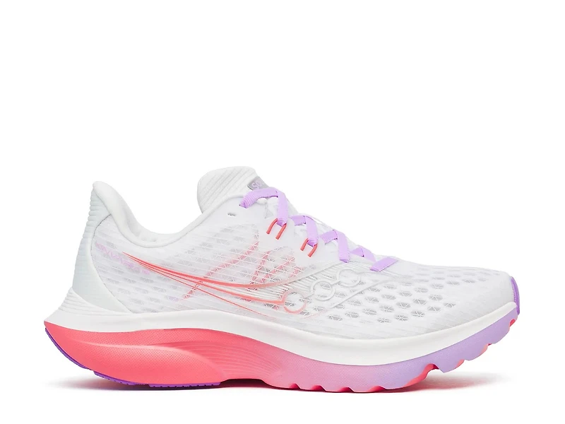 Kinvara 16 Running Shoe