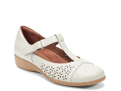 Rowen Mary Jane Flat