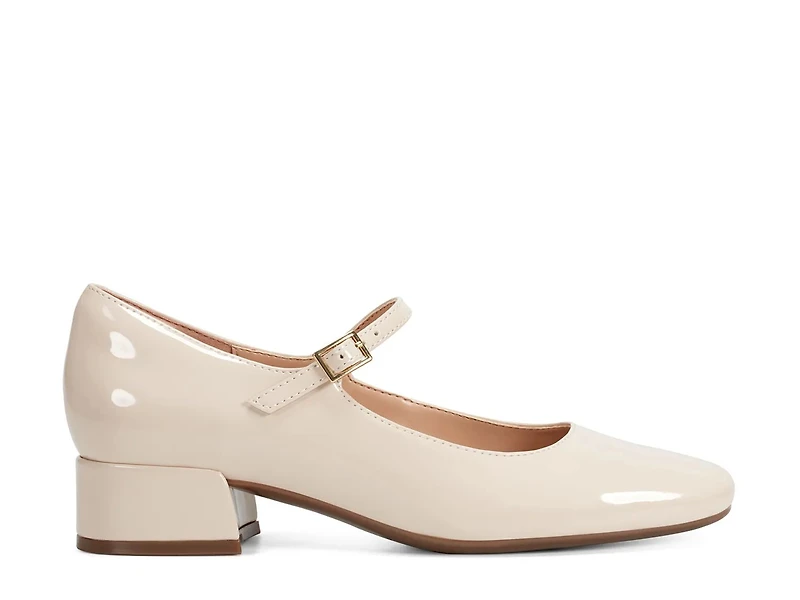 Janica Pump