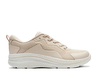 Ponder Sneaker
