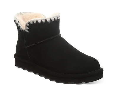 Yvonne Bootie