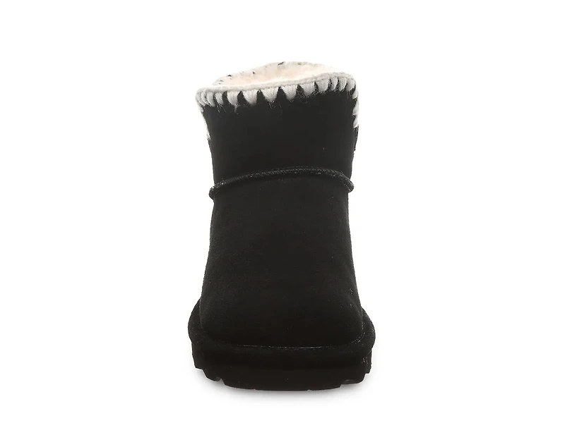Yvonne Bootie