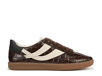 Oasis Sneaker