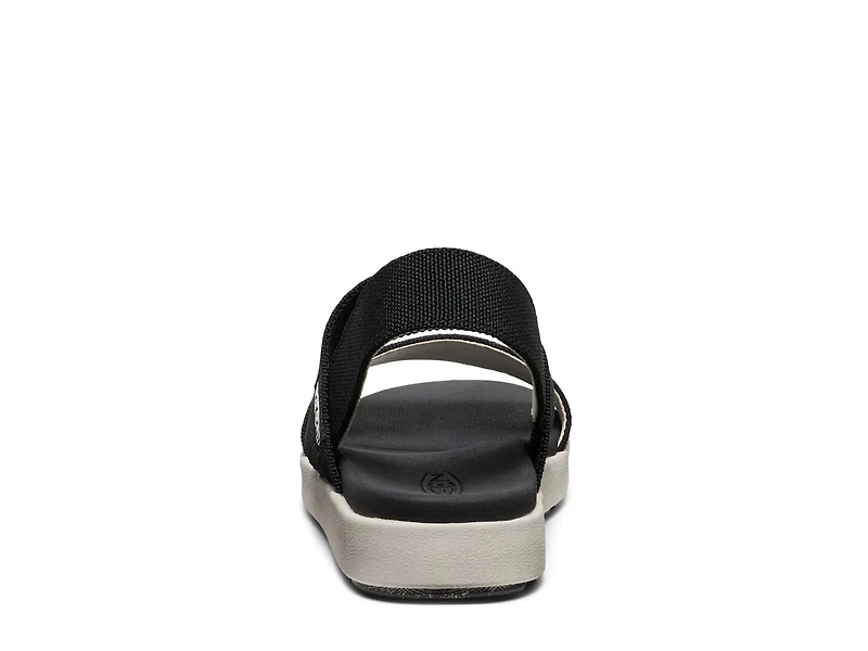 Elle Sandal