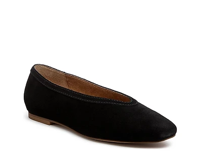 Freya Flat