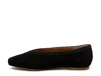 Freya Flat