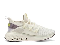 Softride Frequence Street Sneaker