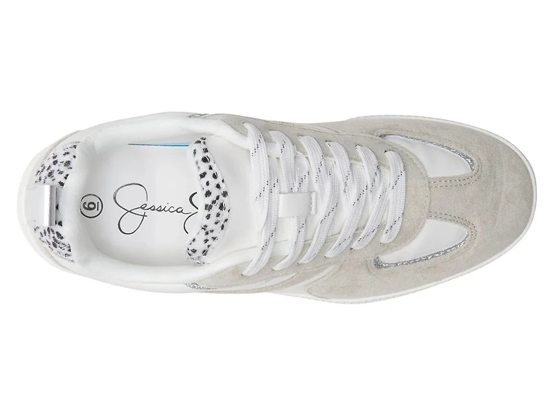 Robyna Sneaker