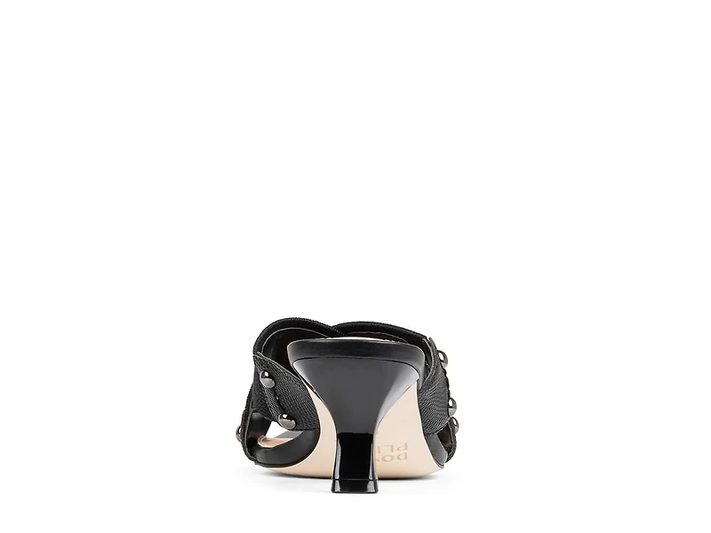 Kenna Sandal