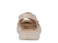 Ariel Sandal