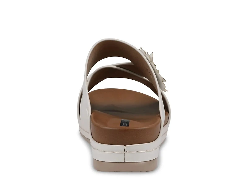 Nessie Sandal