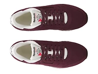 Classic Leather Sneaker